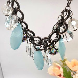 🔴 CLEARANCE! Vtg Avenue Beads and Chains Necklace